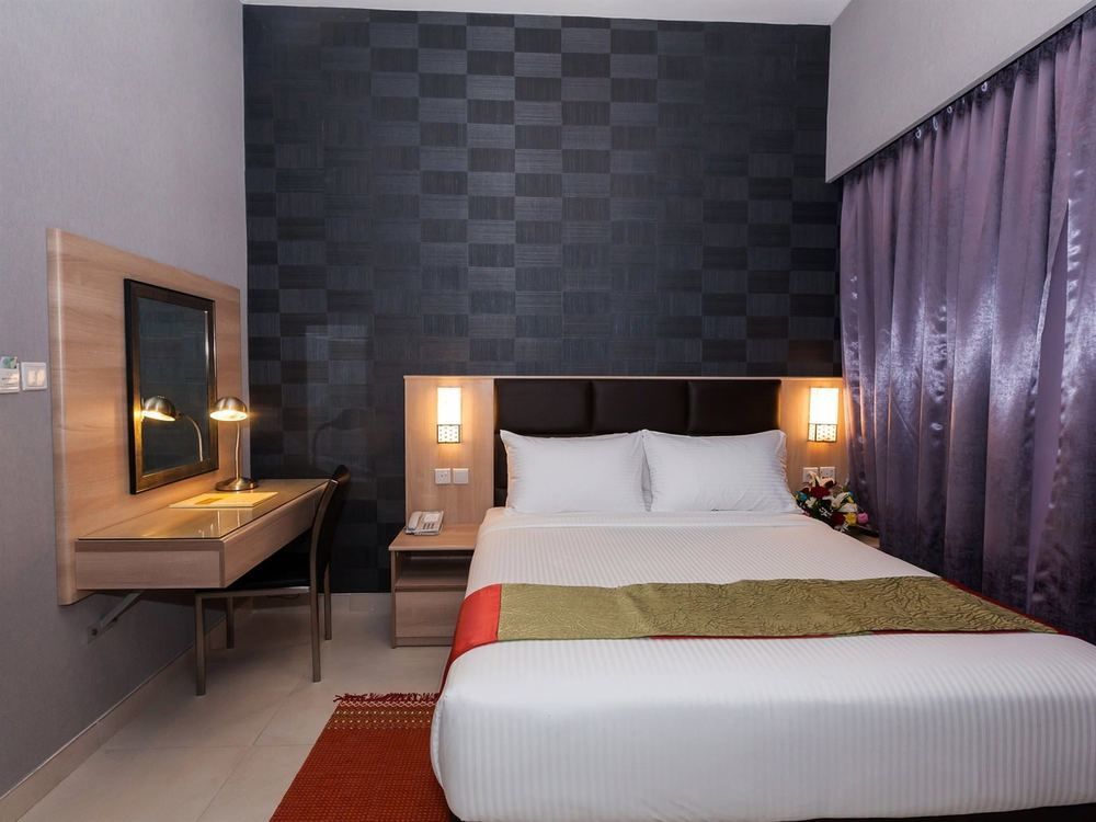 Florida Square Hotel Dubai Exterior foto